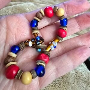 EUC Colorful Jamaican Bead Stretch Bracelet- Red, Blue, Yellow, Wood